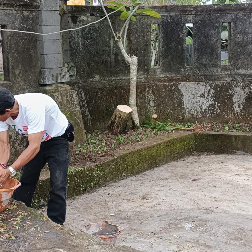 JUMAT BERSIH DESA MUNDEH KAUH